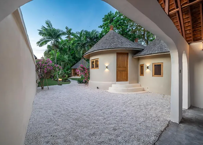 Meraki, 6br, Incl Breakfast, Heart Of Seminyak, Walking Distance To Restaurants, Bars And Shops, Tropical Garden Villa Seminyak
