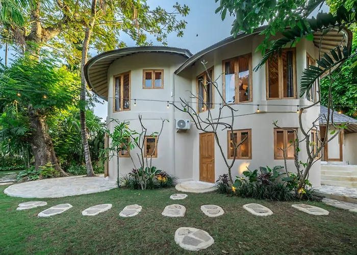 Meraki, 6br, Incl Breakfast, Heart Of Seminyak, Walking Distance To Restaurants, Bars And Shops, Tropical Garden Seminyak
