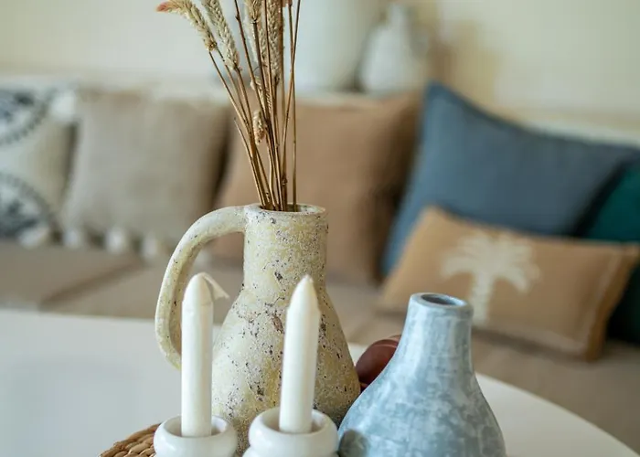 Meraki, 6br, Incl Breakfast, Heart Of Seminyak, Walking Distance To Restaurants, Bars And Shops, Tropical Garden