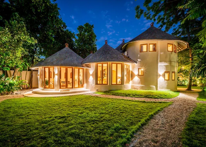 Meraki, 6br, Incl Breakfast, Heart Of Seminyak, Walking Distance To Restaurants, Bars And Shops, Tropical Garden Villa