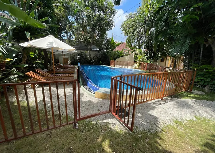 Meraki, 6br, Incl Breakfast, Heart Of Seminyak, Walking Distance To Restaurants, Bars And Shops, Tropical Garden * Seminyak