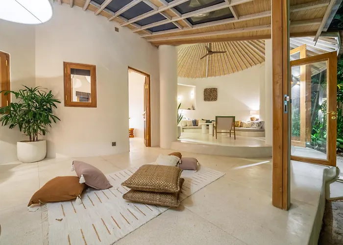 Meraki, 6br, Incl Breakfast, Heart Of Seminyak, Walking Distance To Restaurants, Bars And Shops, Tropical Garden Villa *